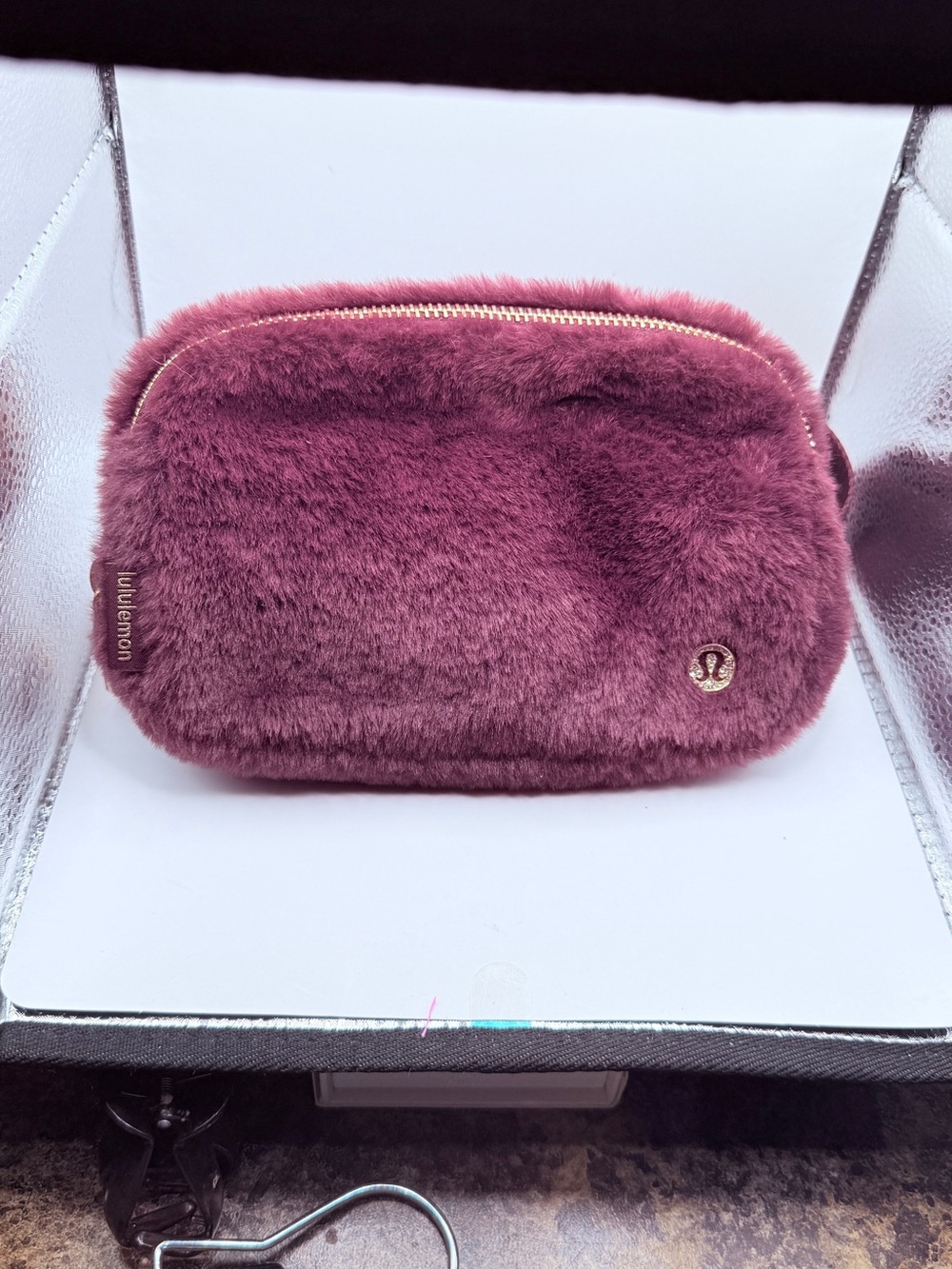 lululemon athletica Plush Zip Cosmetic Pouch - Burgundy - Picture 3 of 13